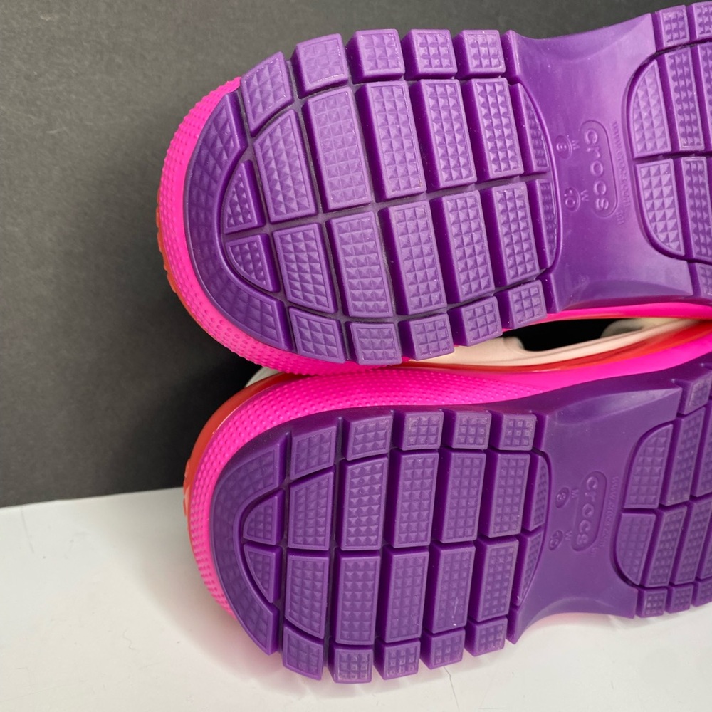 Crocs Classic Mega Crush Sandal Unisex Thick Soled Sandals W 10 M 8 NWT NEW** - Picture 7 of 10